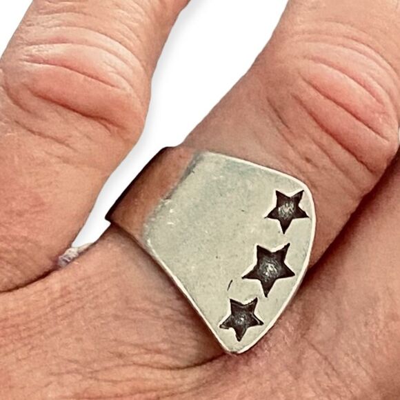 Sterling Silver Triple Cosmic Black Matte Stars  Wide Tapered Band Ring - Picture 2 of 3